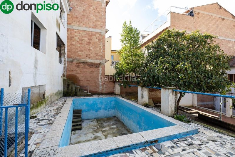 Foto f975cf87-d9c4-4b26-a8f9-e260669cbe4d. Casa amb aparcament piscina a La Zubia Ciudad Zubia (La)