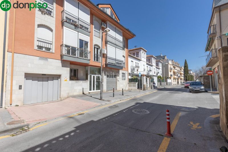 Foto 4b2b108b-6611-402b-92a3-c967a71e6742. Pis a calle de madrid 80 a Barrio de la Vega Monachil