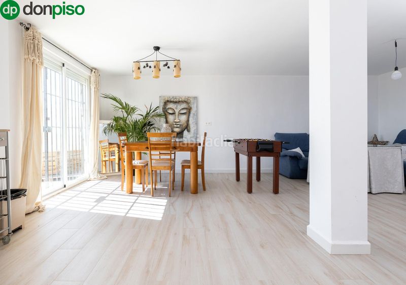 Foto 1b0b0a54-e720-4d88-8249-d48e00bf3d3e. Casa amb aparcament a Nívar