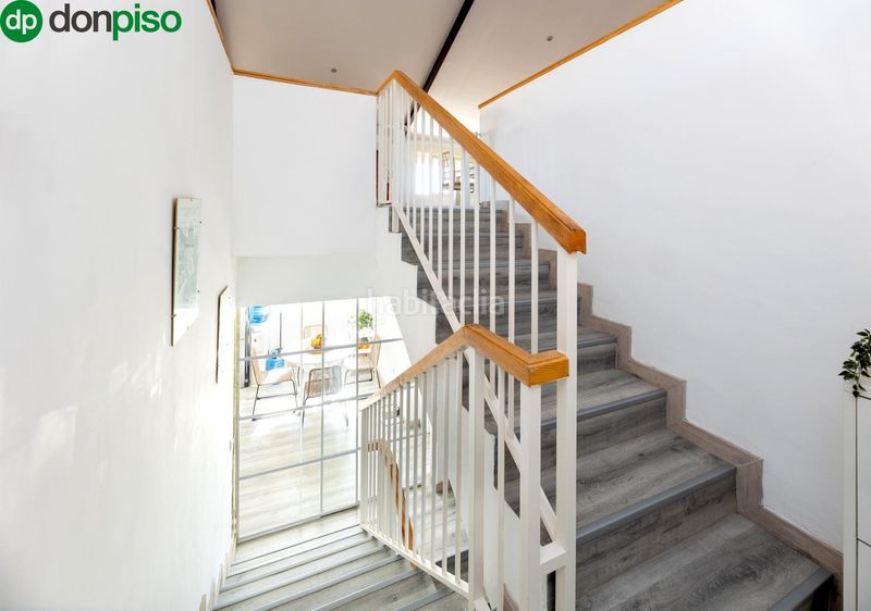 Foto 8220dcec-4ce7-4917-aeb0-e25296a38db2. Casa amb aparcament a Nívar