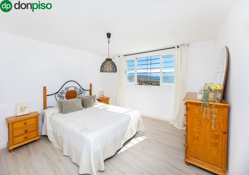 Foto 829620f0-086c-407e-b6dd-e21581283150. Casa amb aparcament a Nívar