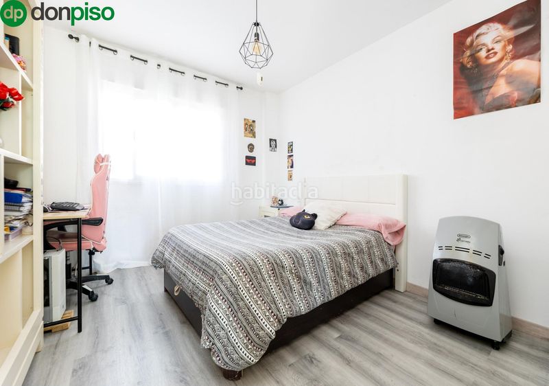 Foto aa5e75be-fa04-452f-a3e3-90e532d117fc. Casa amb aparcament a Nívar
