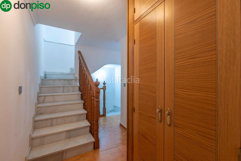 Foto 8a8a59fd-f12a-418c-933c-3cb9ce2e3580. Casa a Almuñecar centro Almuñécar