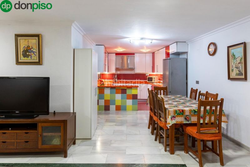 Foto c11e5c51-b419-4ec6-8bda-eeb97ecb29c5. Casa a Almuñecar centro Almuñécar