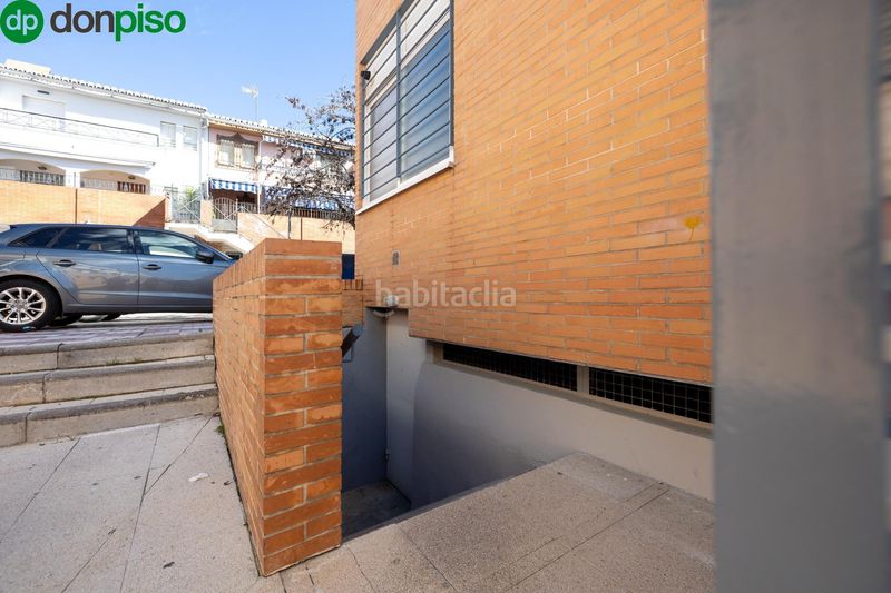 Foto 89da0d31-ad78-433a-b9f0-345dddf4c4b8. Pis amb aparcament a Albolote