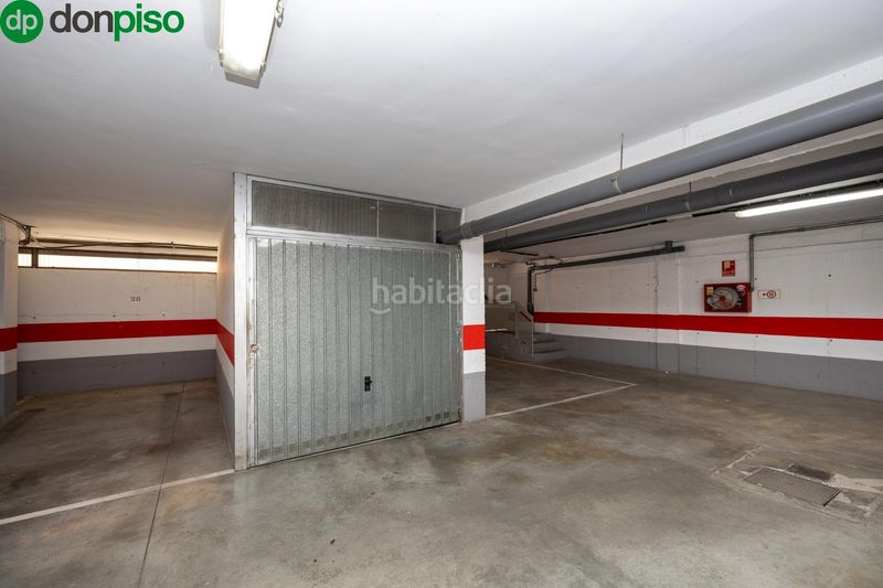 Foto e2dabf11-7149-43e2-ac70-d1430052ec2a. Pis amb aparcament a Albolote