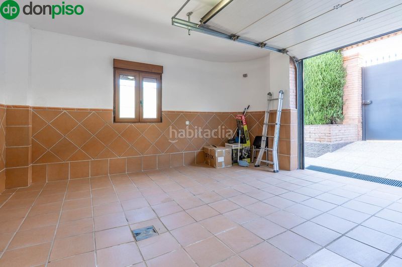 Foto accd2ec1-925f-435c-9835-1f0feb68d562. Casa amb calefacció aparcament a Peligros