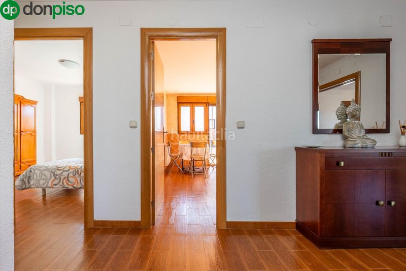 Foto c933c819-2e56-467b-8330-1ef85b653955. Casa amb calefacció aparcament a Peligros