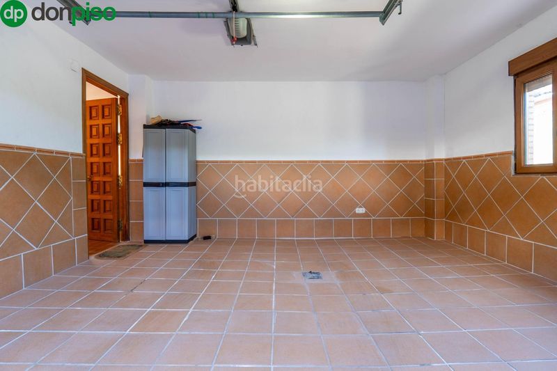 Foto ccc62d53-96b1-4a54-9c9d-29d684c7e951. Casa amb calefacció aparcament a Peligros