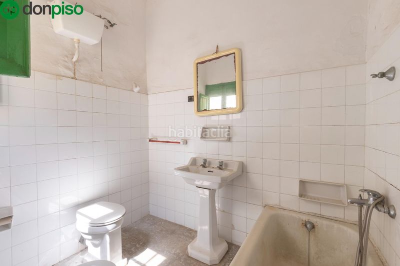 Foto c107e2b5-726a-4e87-8c71-531abab029c7. Casa adossada a La Mamola Polopos