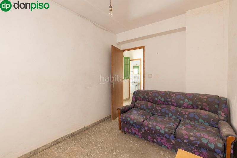 Foto c15a9ade-a11b-4f58-99b1-09112c755354. Casa adossada a La Mamola Polopos