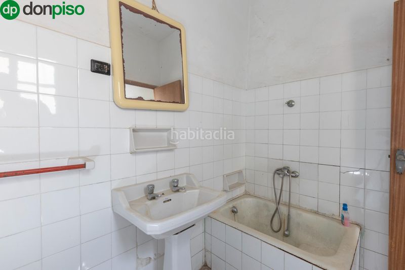 Foto db9b45ad-2016-4b95-8948-2a8767fba648. Casa adossada a La Mamola Polopos