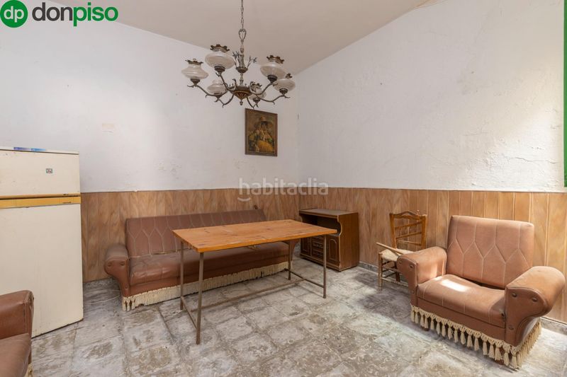 Foto eeab56c2-9afe-493b-ab9f-de224dbbdcaa. Casa adossada a La Mamola Polopos