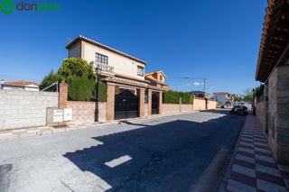 Chalet  Calle retama (vent) 19. Chalet en ventorillo, cullar. parcela con piscina. dormitorio en