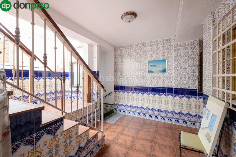 Foto 028fc801-fca8-4045-85c7-1461fc6ff6e3. Edificio in Motril ciudad Motril