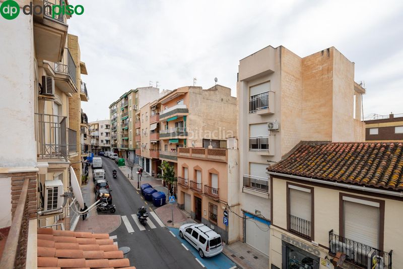 Foto a43c5fb3-6aec-4c7c-9a90-d5620b228d22. Edificio in Motril ciudad Motril