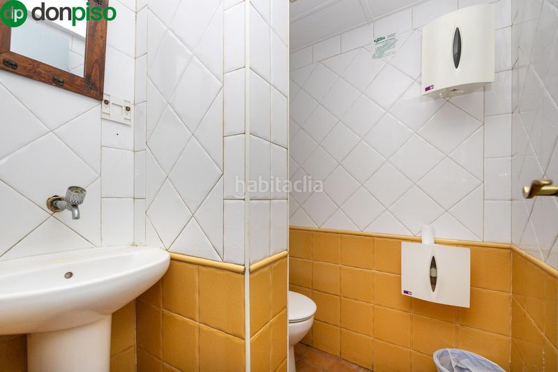 Foto c9d851de-245b-40ca-88e6-b2b62c0dba47. Edificio in Motril ciudad Motril