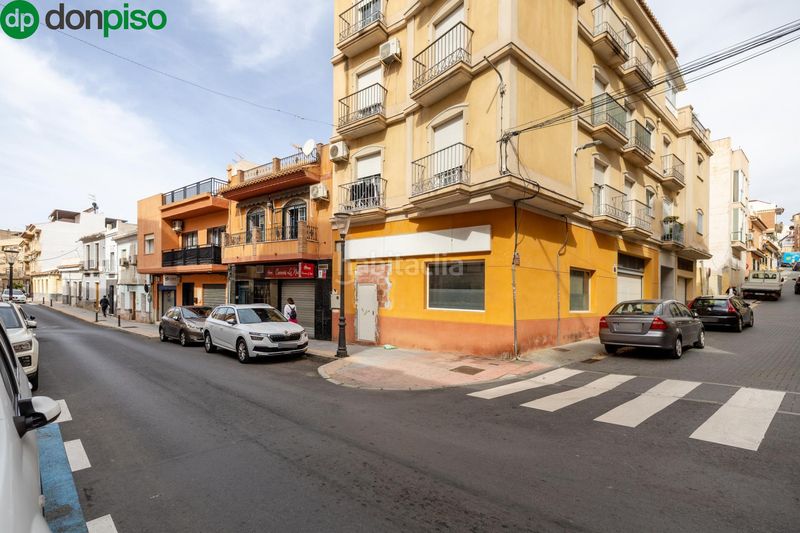 Foto dc58bd01-a2ae-4e09-bb49-210c04b56c29. Edificio in Motril ciudad Motril