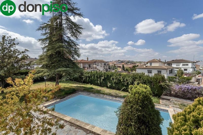 Foto 153d25fe-2529-4b92-a860-25c651414581. Casa amb aparcament piscina a Ogíjares