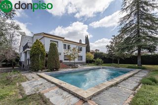 House  Calle geraneo. Chalet en ogijares