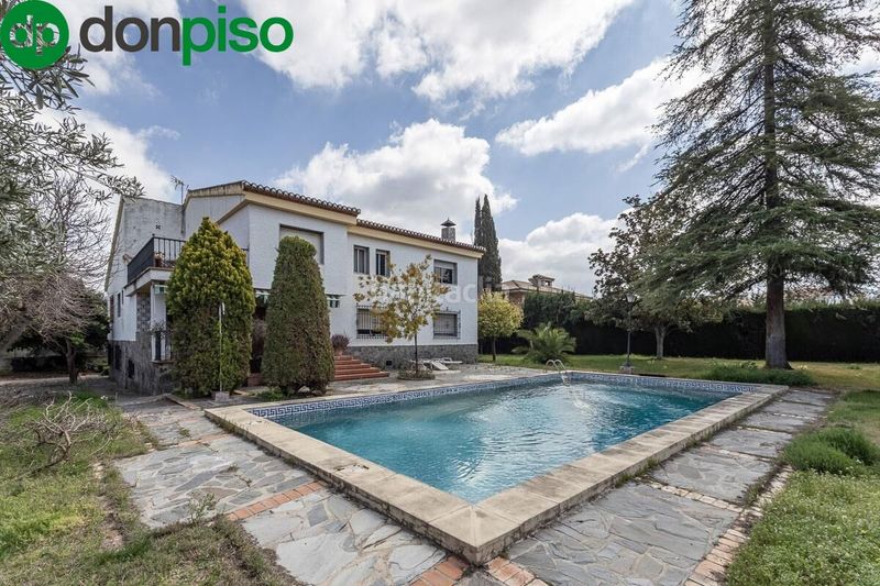 Foto ade0c686-e097-48be-8043-4dd25dcf310f. Casa amb aparcament piscina a Ogíjares
