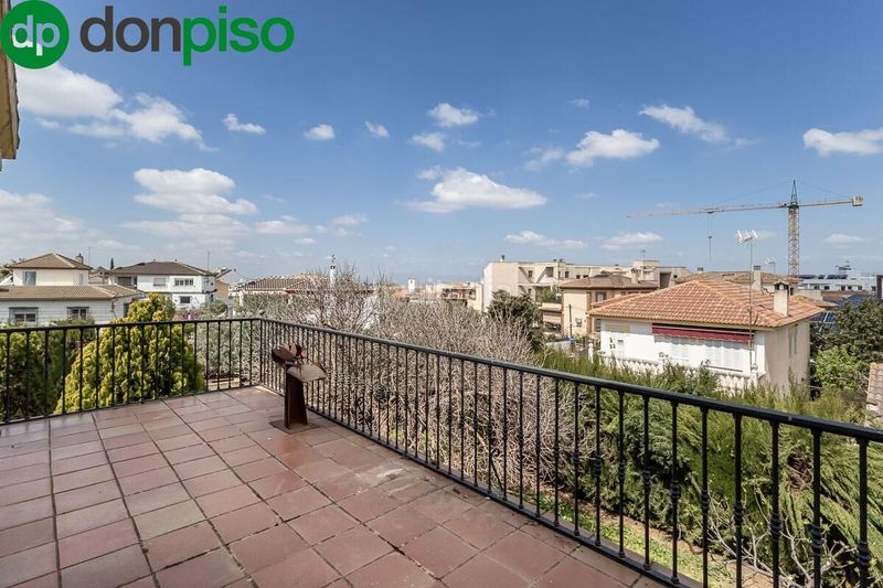 Foto d17630c2-5265-4f46-a416-31cfa38a7977. Casa amb aparcament piscina a Ogíjares