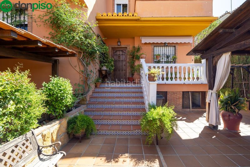 Foto 0d9150b1-89ce-4d23-8d8d-4e49d739f9a1. Casa amb calefacció aparcament piscina a Cúllar Vega