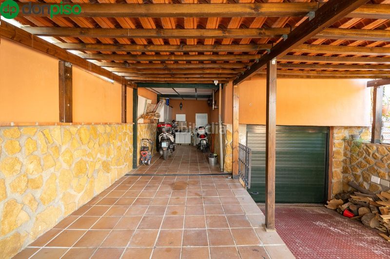 Foto 4fbcfbad-1407-43e3-90f3-141ff9d3ae86. Casa amb calefacció aparcament piscina a Cúllar Vega