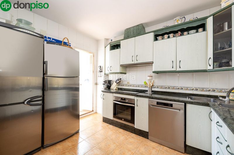 Foto a945a120-bed7-4de4-8f25-7119f2dd2ba7. Casa amb calefacció aparcament piscina a Cúllar Vega
