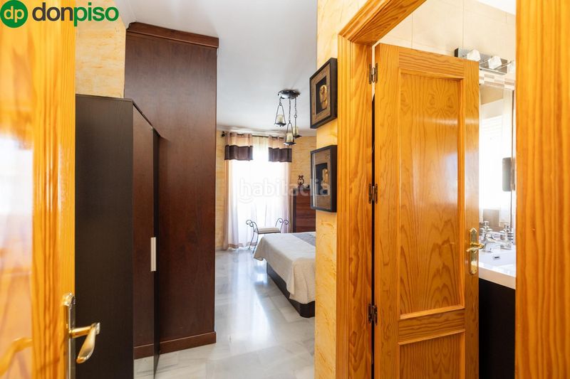 Foto f9284f04-4002-4fa9-a52a-3f5706502e3b. Casa amb calefacció aparcament piscina a Cúllar Vega