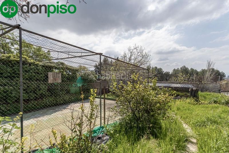 Foto b2d66aad-c5f8-4c07-a280-209ac288f1c3. Casa amb aparcament piscina a Peligros
