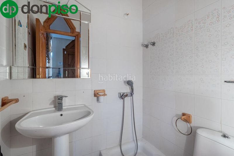 Foto cbb66753-d2d1-41c5-885c-c7659e61e134. Casa amb aparcament piscina a Peligros