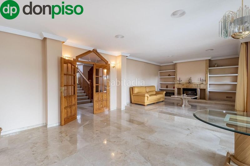 Foto e7ba0e35-98f0-49e5-95a3-643086ae9c03. Casa amb aparcament piscina a Peligros