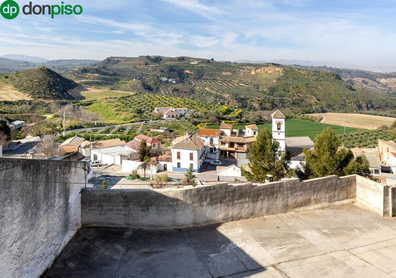 Foto c9c209d5-e87c-4831-8ce5-d5edaa8e79d5. Casa amb aparcament a Moraleda de Zafayona