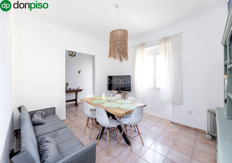 Foto f6fdebf8-ff79-4b48-95d7-f0ad59c7f888. Casa amb aparcament a Moraleda de Zafayona