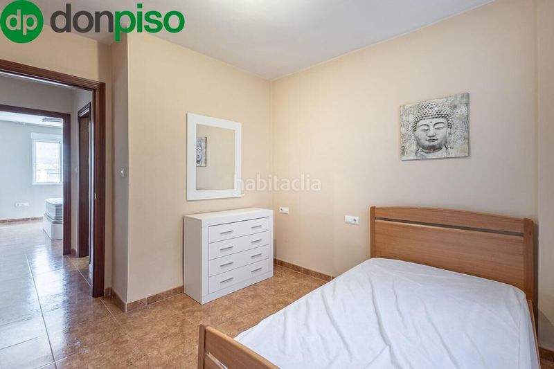 Foto a1bb5c0d-bd22-42d3-8bed-c11773a0a788. Pis a calle mar de alborán 1 a Atarfe
