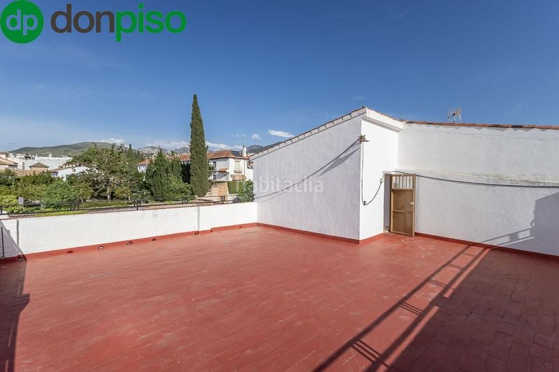 Foto 4daafd37-32bf-404e-a726-07abd952c51a. Casa a calle horno 5 a Cájar