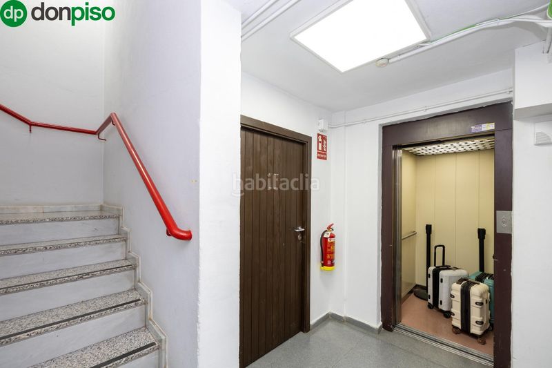 Foto fa3092c4-7179-4e54-8fe8-a482f74b46bf. Edifici a San Matías - Realejo Granada