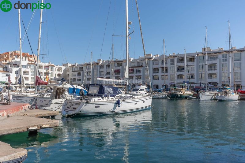Foto dc5673c0-3f39-4b21-8abc-c9f8c7499a5a. Pis a calle calle faro 13 a Almerimar Ejido (El)