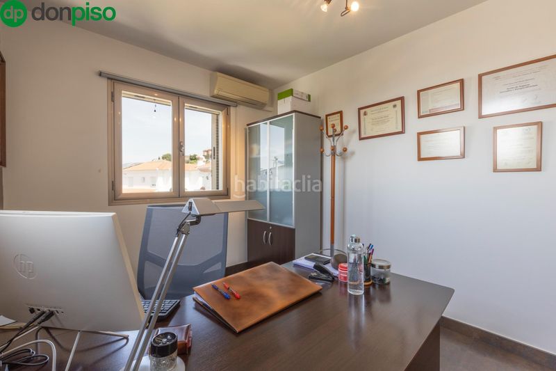 Foto 93d9ab2e-8742-4a39-8500-37ffff6517c5. Casa amb calefacció aparcament piscina a Alfacar