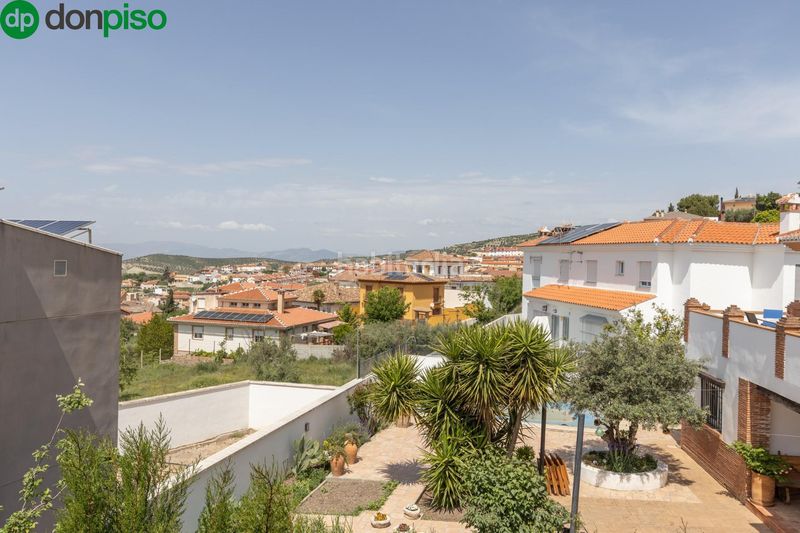 Foto e1f2db68-7b0c-454e-868a-b7ea3418041b. Casa amb calefacció aparcament piscina a Alfacar