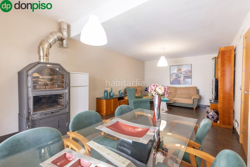 Foto fb3d805b-fe5e-4f0a-a281-7989f9642277. Casa amb calefacció aparcament piscina a Alfacar