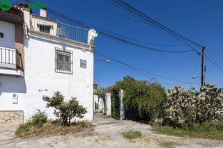 Masía  Camino de churriana. Bella casa con terreno