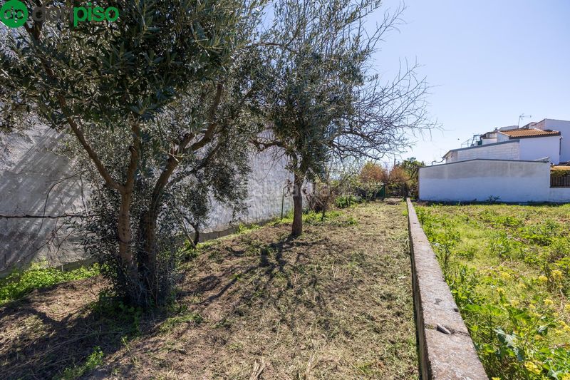 Foto 7c7c9505-6327-4400-be73-b83035724ead. Masia amb aparcament a Poniente Armilla