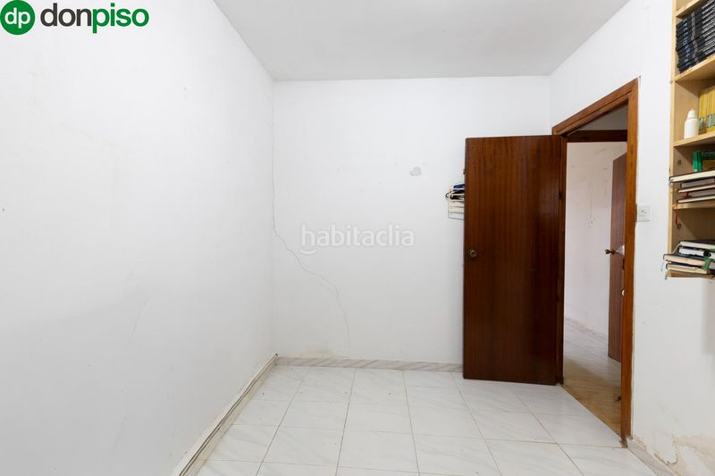Foto a282a0fe-077a-4189-8950-e3e7e80cfd5b. Casa amb calefacció aparcament a Iznalloz
