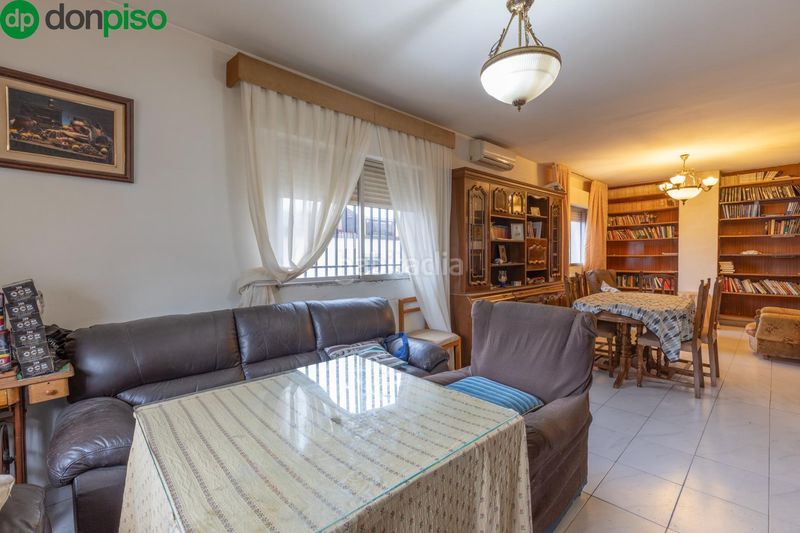 Foto a4ef97f1-4b86-4233-a8a9-e4c0cb4dd2f2. Casa amb calefacció aparcament a Iznalloz