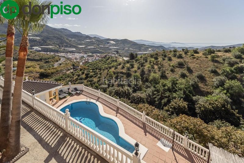 Foto ca316424-2e63-4dc8-a98e-8a929fb66298. Xalet amb calefacció aparcament piscina a Ítrabo