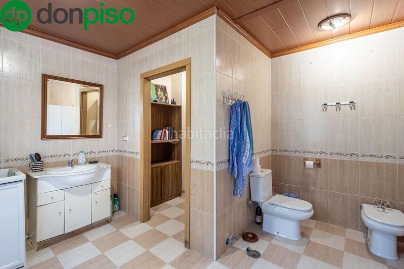 Foto 4a298ada-2183-4e68-a3a5-aa043a3b0f8b. Xalet amb calefacció aparcament piscina a Gójar