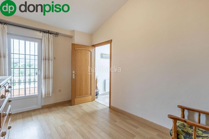 Foto e4ca5671-67f7-443c-94ce-a56e59137871. Xalet amb calefacció aparcament piscina a Gójar