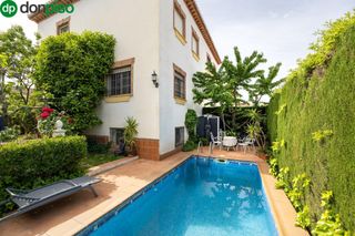 Casa aparellada a Calle ANA MARIA MATUTE